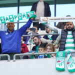 Akın Güler'in objektifinden Atatürk Spor Kompleksi Matlı Stadyumu'ndaki Bursaspor-Kırşehir FSK maçından taraftar fotoğrafları.
