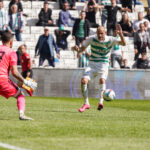 Akın Güler'in objektifinden Bursaspor'un 4-0'lık Kırşehir FSK galibiyetinden fotoğraflar. Sedat Cengiz'in skoru 4-0 yapan golü.