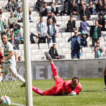 Akın Güler'in objektifinden Bursaspor'un 4-0'lık Kırşehir FSK galibiyetinden fotoğraflar. Sedat Cengiz'in skoru 4-0 yapan golü.