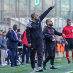 Akın Güler'in objektifinden Bursaspor'un 4-0'lık Kırşehir FSK galibiyetinden fotoğraflar. Teknik direktör Adem Çağlayan. Yardımcı antrenör Emrullah Akçal.