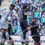 Akın Güler'in objektifinden Bursaspor'un 4-0'lık Kırşehir FSK galibiyetinden fotoğraflar.