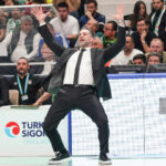 Türkiye Sigorta Türkiye Basketbol Süper Ligi Asım Pars Sezonu 24. Haftasında Bursaspor Yörsan, sıralamada 2. Durumdaki Beşiktaş Fibabanka’ya farklı yenildi: 121-91. Beşiktaş Koçu Dusan Alimpiyeviç.