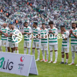 Bursaspor, 23 Elazığ FK karşısında sahadan 3-1 galip ayrılarak taraftarlarına büyük bir sevinç yaşattı. İşte Akın Güler’in objektifinden 3 gollü galibiyetin en güzel kareleri.