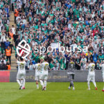 Bursaspor, 23 Elazığ FK karşısında sahadan 3-1 galip ayrılarak taraftarlarına büyük bir sevinç yaşattı. İşte Akın Güler’in objektifinden 3 gollü galibiyetin en güzel kareleri.