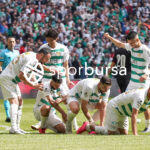 Bursaspor, 23 Elazığ FK karşısında sahadan 3-1 galip ayrılarak taraftarlarına büyük bir sevinç yaşattı. İşte Akın Güler’in objektifinden 3 gollü galibiyetin en güzel kareleri.