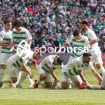 Bursaspor, 23 Elazığ FK karşısında sahadan 3-1 galip ayrılarak taraftarlarına büyük bir sevinç yaşattı. İşte Akın Güler’in objektifinden 3 gollü galibiyetin en güzel kareleri.