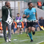 Bursaspor, 23 Elazığ FK karşısında sahadan 3-1 galip ayrılarak taraftarlarına büyük bir sevinç yaşattı. İşte Akın Güler’in objektifinden 3 gollü galibiyetin en güzel kareleri.