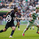 Bursaspor, 23 Elazığ FK karşısında sahadan 3-1 galip ayrılarak taraftarlarına büyük bir sevinç yaşattı. İşte Akın Güler’in objektifinden 3 gollü galibiyetin en güzel kareleri.