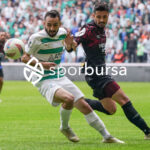 Bursaspor, 23 Elazığ FK karşısında sahadan 3-1 galip ayrılarak taraftarlarına büyük bir sevinç yaşattı. İşte Akın Güler’in objektifinden 3 gollü galibiyetin en güzel kareleri.