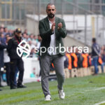 Bursaspor, 23 Elazığ FK karşısında sahadan 3-1 galip ayrılarak taraftarlarına büyük bir sevinç yaşattı. İşte Akın Güler’in objektifinden 3 gollü galibiyetin en güzel kareleri.