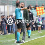 Bursaspor, 23 Elazığ FK karşısında sahadan 3-1 galip ayrılarak taraftarlarına büyük bir sevinç yaşattı. İşte Akın Güler’in objektifinden 3 gollü galibiyetin en güzel kareleri.