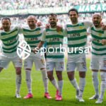 Bursaspor, 23 Elazığ FK karşısında sahadan 3-1 galip ayrılarak taraftarlarına büyük bir sevinç yaşattı. İşte Akın Güler’in objektifinden 3 gollü galibiyetin en güzel kareleri.