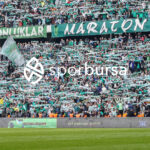 Bursaspor, 23 Elazığ FK karşısında sahadan 3-1 galip ayrılarak taraftarlarına büyük bir sevinç yaşattı. İşte Akın Güler’in objektifinden 3 gollü galibiyetin en güzel kareleri.