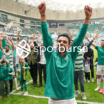 Bursaspor, 23 Elazığ FK karşısında sahadan 3-1 galip ayrılarak taraftarlarına büyük bir sevinç yaşattı. İşte Akın Güler’in objektifinden 3 gollü galibiyetin en güzel kareleri.