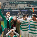 Bursaspor, 23 Elazığ FK karşısında sahadan 3-1 galip ayrılarak taraftarlarına büyük bir sevinç yaşattı. İşte Akın Güler’in objektifinden 3 gollü galibiyetin en güzel kareleri.