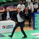 Tofaş, Türkiye Sigorta Türkiye Süper Ligi, Asım Pars Sezonu son hafta maçında, Karşıyaka’yı 90-70 yendi ve ligi dördüncü bitirdi.