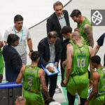 Tofaş, Türkiye Sigorta Türkiye Süper Ligi, Asım Pars Sezonu son hafta maçında, Karşıyaka’yı 90-70 yendi ve ligi dördüncü bitirdi.