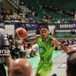 Tofaş, Türkiye Sigorta Türkiye Süper Ligi, Asım Pars Sezonu son hafta maçında, Karşıyaka’yı 90-70 yendi ve ligi dördüncü bitirdi.